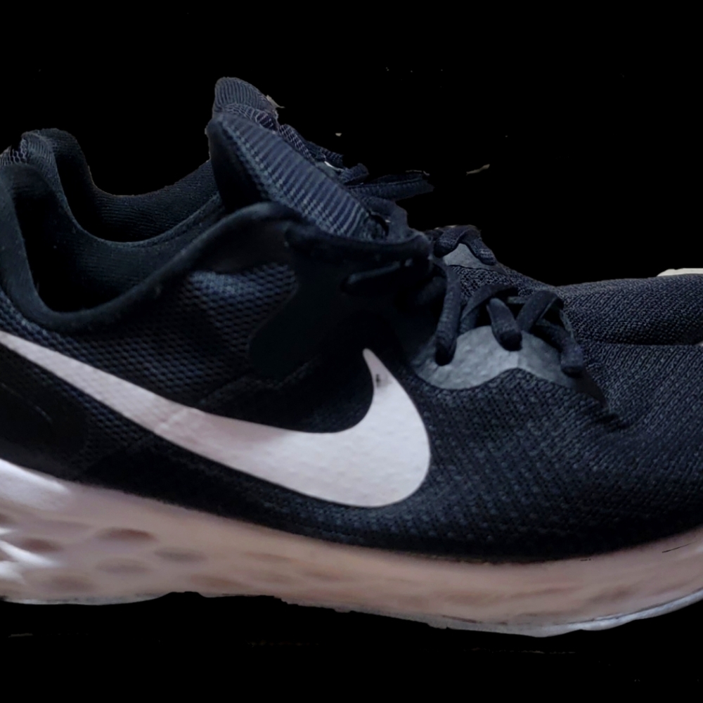 Nike Revolution black athletic shoes women's 8.5
